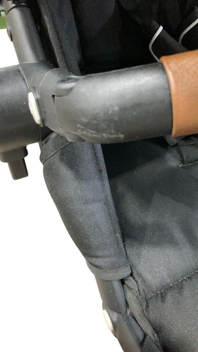 Shop Mockingbird 2nd Seat Kit 2.0, Black, Silver With Penny Leather, Windowpane at GoodBuy Gear