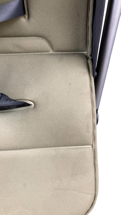 Shop Colugo Compact Stroller, 2023, Olive at GoodBuy Gear