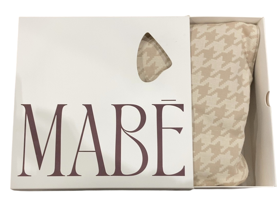 Shop Mabē The Monarch Toddler Sling, Houndstooth at GoodBuy Gear
