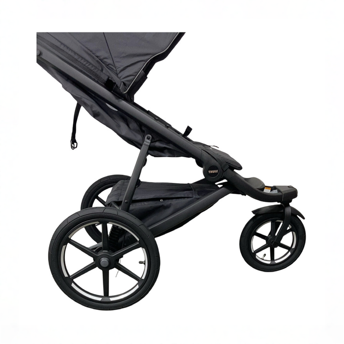 Shop Thule Urban Glide 3 Stroller, 2024, Black, Click In Buckle at GoodBuy Gear