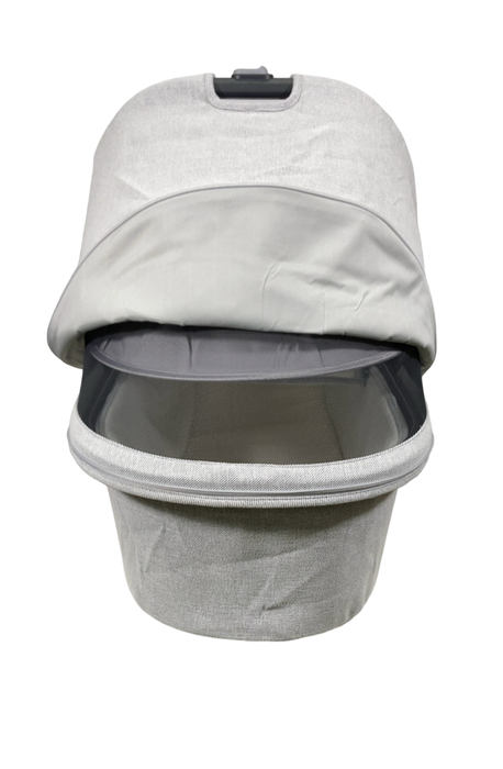 Shop UPPAbaby V2 Bassinet, Anthony (White & Grey Chenille) at GoodBuy Gear