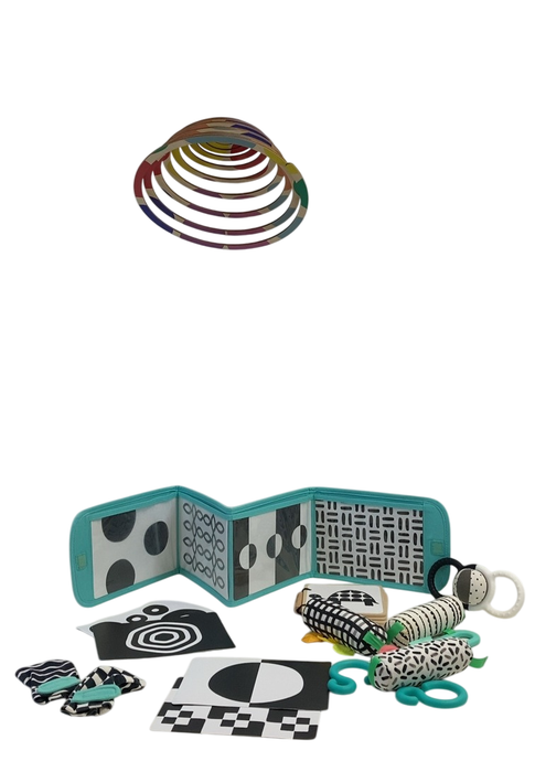 Shop Lovevery The Looker Play Kit at GoodBuy Gear