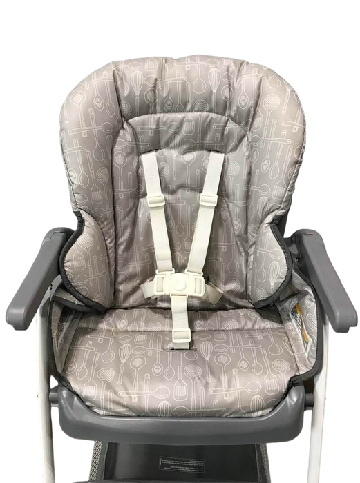 Shop Graco SlimSnacker High Chair at GoodBuy Gear