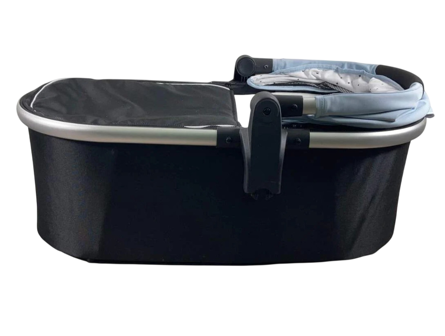 Shop Mockingbird Bassinet, Pre-2026, Sky at GoodBuy Gear