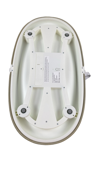 Shop Hatch Grow Smart Changing Pad, Grey at GoodBuy Gear