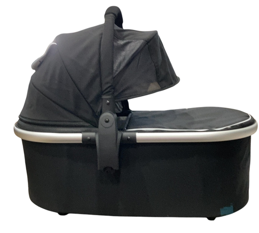 Shop Mockingbird Bassinet 2.0, Black at GoodBuy Gear
