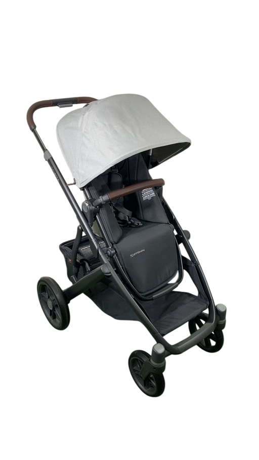 Shop UPPAbaby Vista V3 Stroller, 2024, Savannah (Pearl Gray Jacquard) at GoodBuy Gear