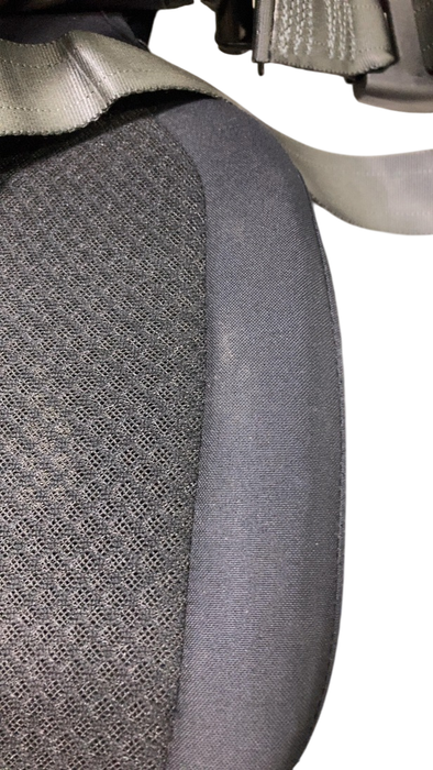 Shop WAYB Pico Portable Car Seat Bundle, 2022, Jet, with Carry Bag at GoodBuy Gear