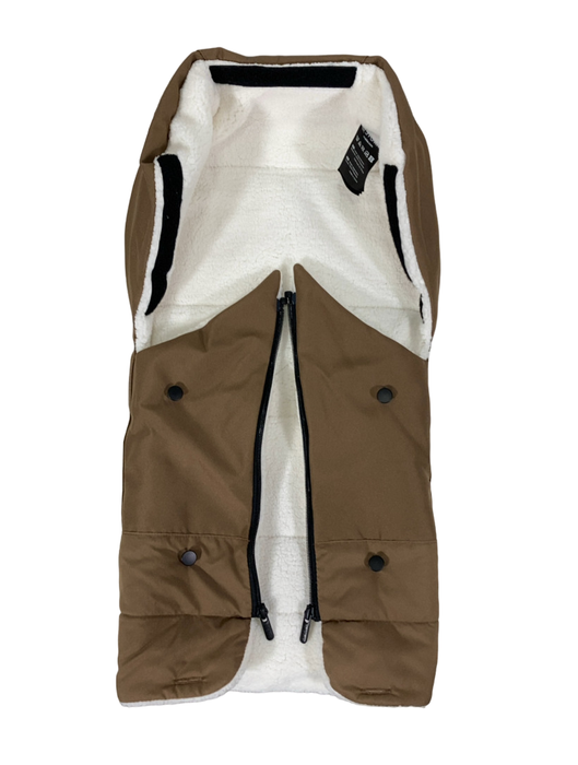 Shop Stokke YOYO 0+ Newborn Pack, Toffee at GoodBuy Gear