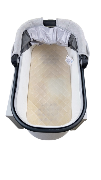 Shop UPPAbaby VISTA V2 Stroller, 2023, Anthony (White & Grey Chenille) at GoodBuy Gear