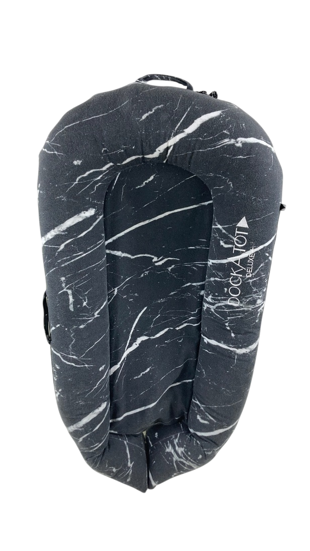 ドッカトット　dockatot deluxe + DockATot Deluxe Dock | Expertly Chosen Gifts