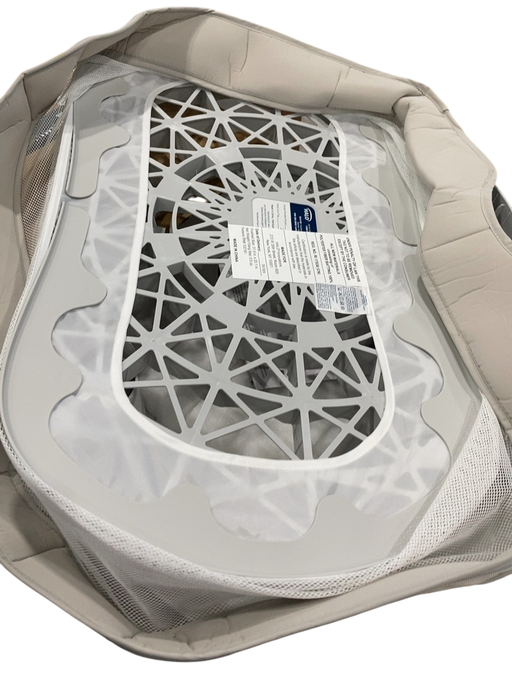 Shop Halo Bassinest Swivel Sleeper 3.0, Grey at GoodBuy Gear