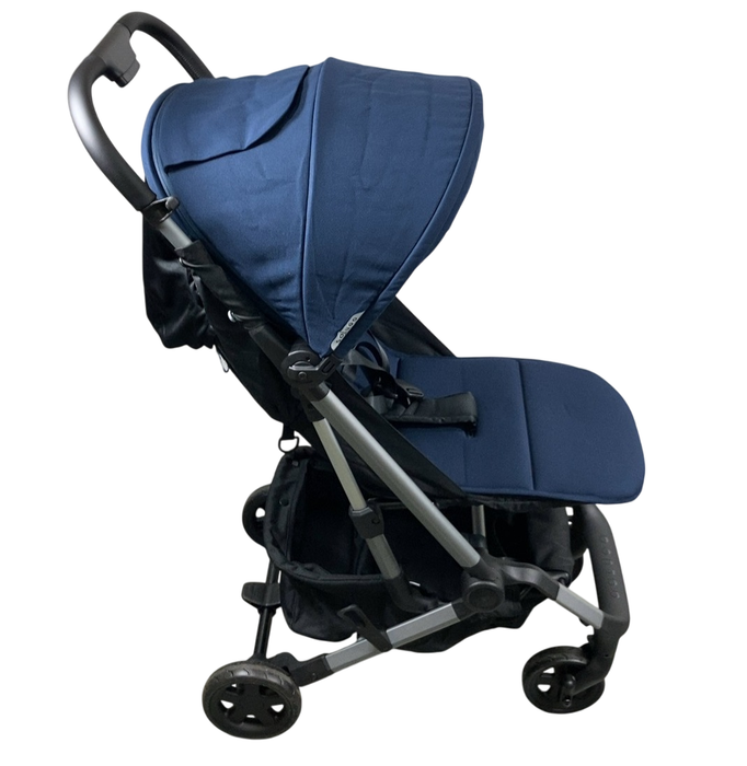 Shop Colugo Compact Stroller, 2023, Navy at GoodBuy Gear