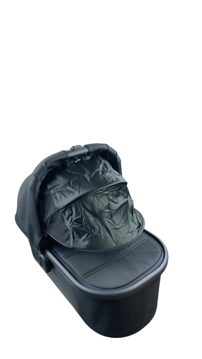 Shop UPPAbaby VISTA V2 Stroller, 2023, Jake (Black) at GoodBuy Gear