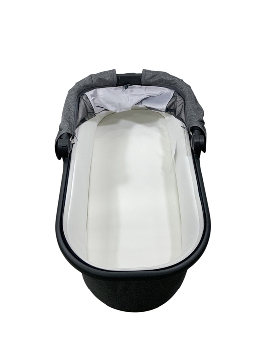 Shop UPPAbaby V2 Bassinet, Greyson (Charcoal Melange) at GoodBuy Gear