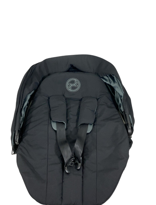 Shop Cybex PRIAM Seat Pack, Deep Black, 2022+ at GoodBuy Gear