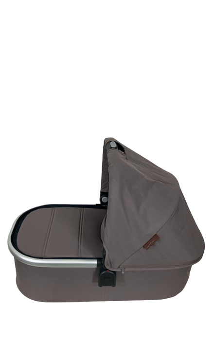 Shop UPPAbaby V2 Bassinet, Theo( Dark Taupe) at GoodBuy Gear