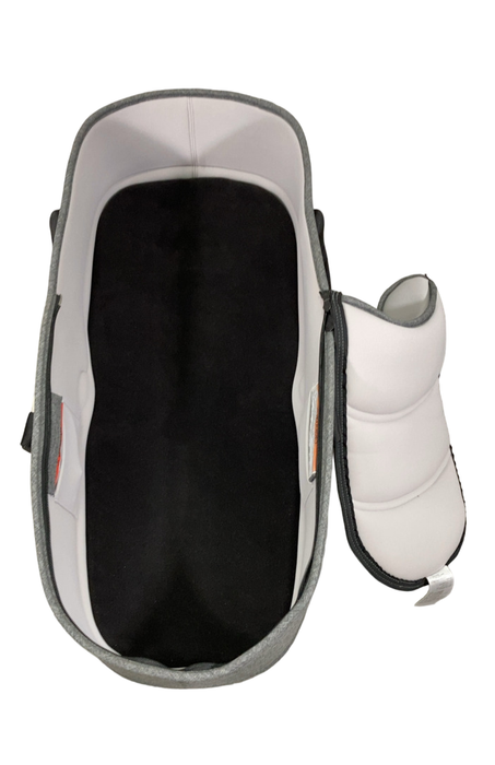 Shop Bugaboo Bee 5 Complete Bassinet, Grey Melange at GoodBuy Gear
