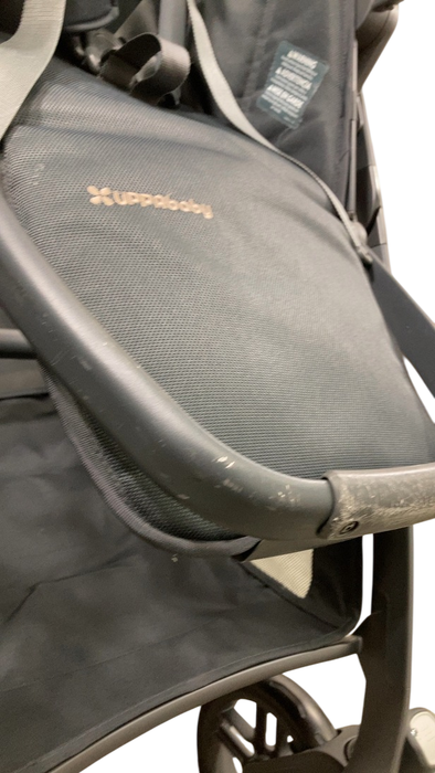 Shop UPPAbaby VISTA V2 Stroller, 2024, Greyson (Charcoal Melange) at GoodBuy Gear