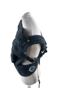 Shop Artipoppe Zeitgeist Cotton Carrier, Arrow Zorro at GoodBuy Gear