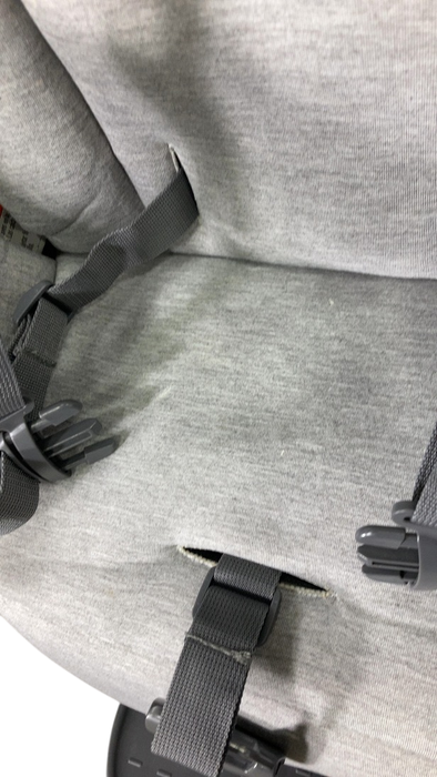 Shop Maxi-Cosi Minla 6-in-1 High Chair, Essential Graphite at GoodBuy Gear