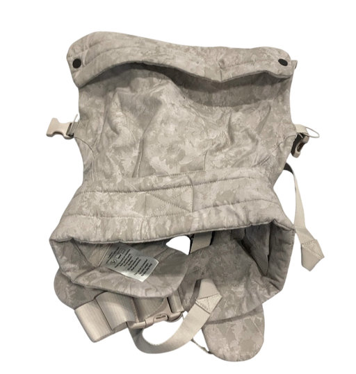 Shop Mabē The Monarch Carrier, Ashland/Camo at GoodBuy Gear