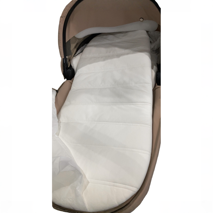 Shop Cybex PRIAM Lux Carry Cot, Cozy Beige at GoodBuy Gear