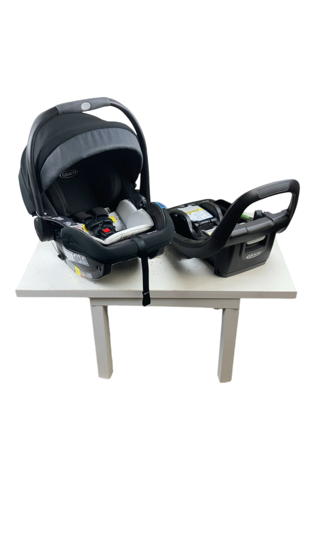 Graco SnugRide SnugFit 35 DLX Infant Car Seat, 2022, Spencer
