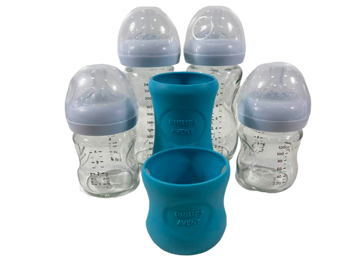 Shop Philips Avent Natural Glass Newborn Gift Set at GoodBuy Gear