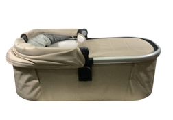 Shop UPPAbaby Bassinet V3, Declan (Oat Melange) at GoodBuy Gear