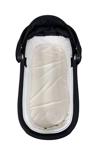 Shop Cybex Gazelle S Cot, Moon Black at GoodBuy Gear