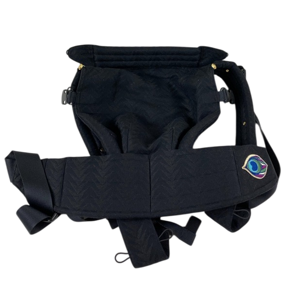 Shop Artipoppe Zeitgeist Cotton Carrier, Arrow Zorro at GoodBuy Gear