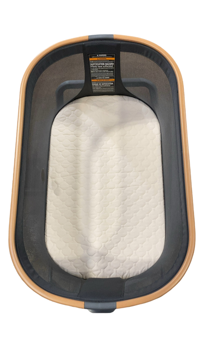 Shop Maxi-Cosi Iora Bedside Bassinet, Essential Graphite at GoodBuy Gear