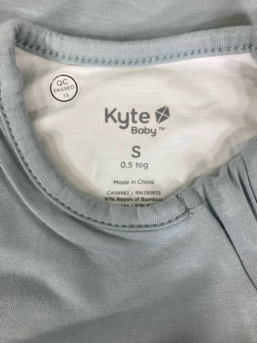 Shop Kyte Baby Sleep Bag TOG 0.5, Small( 14-20 pounds), Fog at GoodBuy Gear