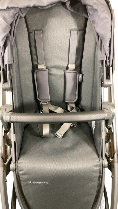 Shop UPPAbaby VISTA V2 Stroller, Jake (Black), 2023 at GoodBuy Gear