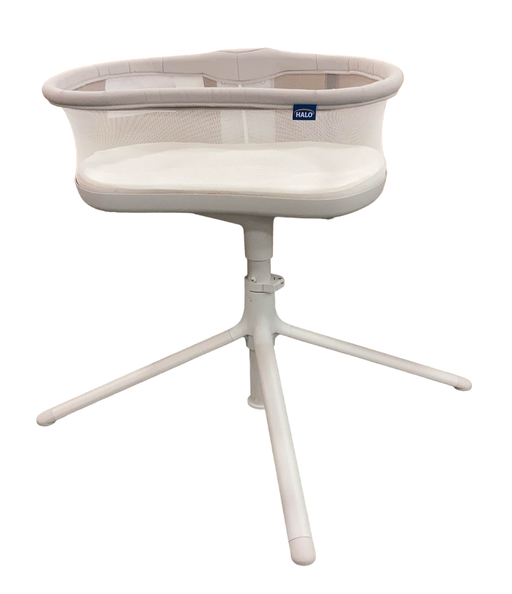 used Halo Bassinest Swivel Sleeper 3.0, Grey