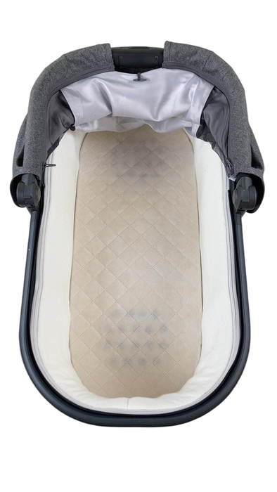 Shop UPPAbaby VISTA V2 Stroller, 2021, Greyson (Charcoal Melange) at GoodBuy Gear