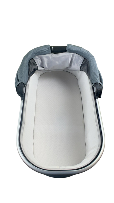 Shop UPPAbaby V2 Bassinet, Gregory (Blue Melange) at GoodBuy Gear