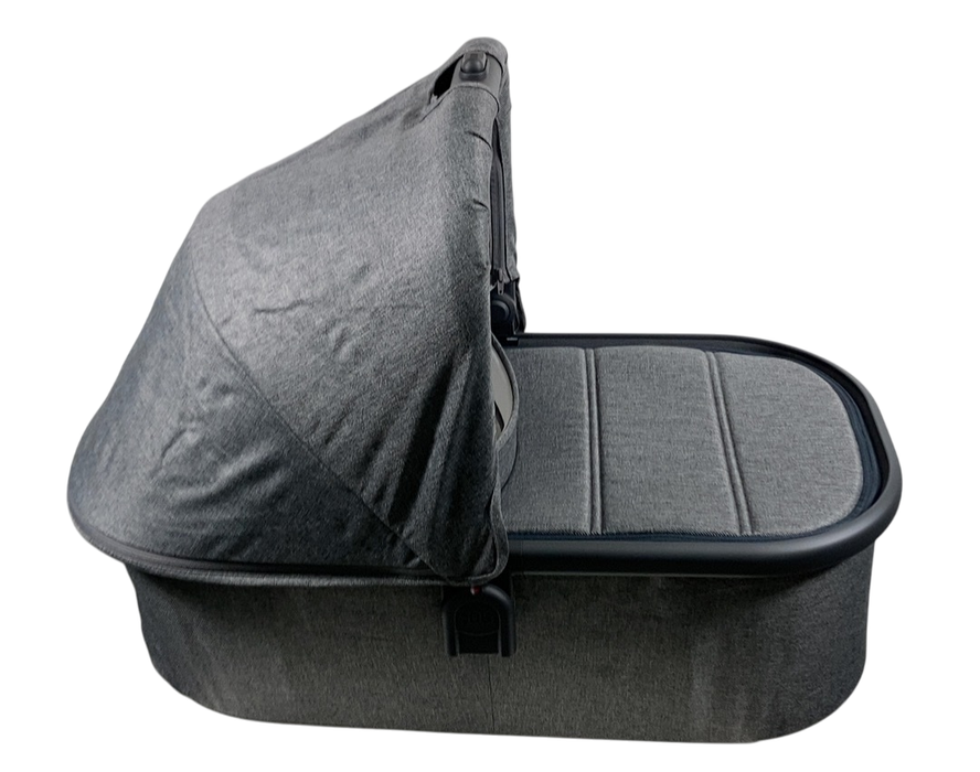 Shop UPPAbaby VISTA V2 Stroller, 2024, Greyson (Charcoal Melange) at GoodBuy Gear