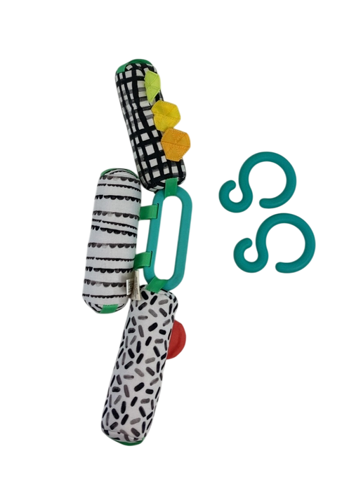 Shop Lovevery The Looker Play Kit at GoodBuy Gear