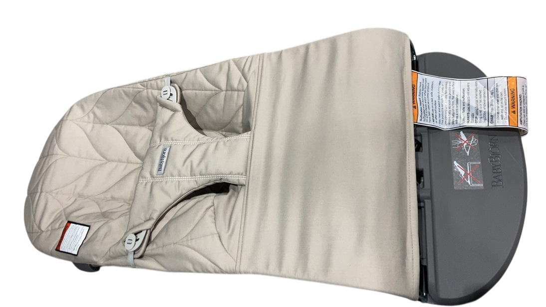 Shop BabyBjorn Bouncer Bliss, Black Frame, Sand Grey Cotton Petal Quilt at GoodBuy Gear