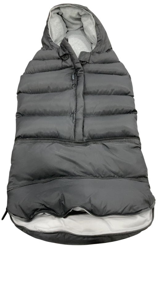 Shop Joolz Zippered Footmuff, Puffer, Space Black at GoodBuy Gear