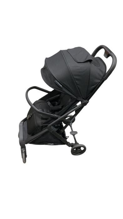 Shop Delta Children Icon Ultra Compact Travel Stroller, 2025, Black at GoodBuy Gear
