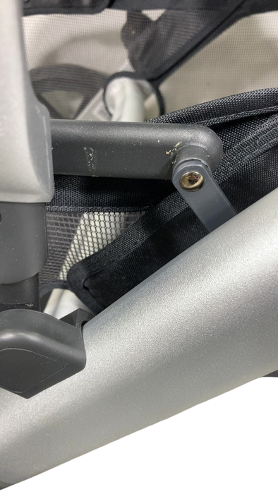 Shop UPPAbaby VISTA V2 Stroller, 2023, Theo (Dark Taupe) at GoodBuy Gear