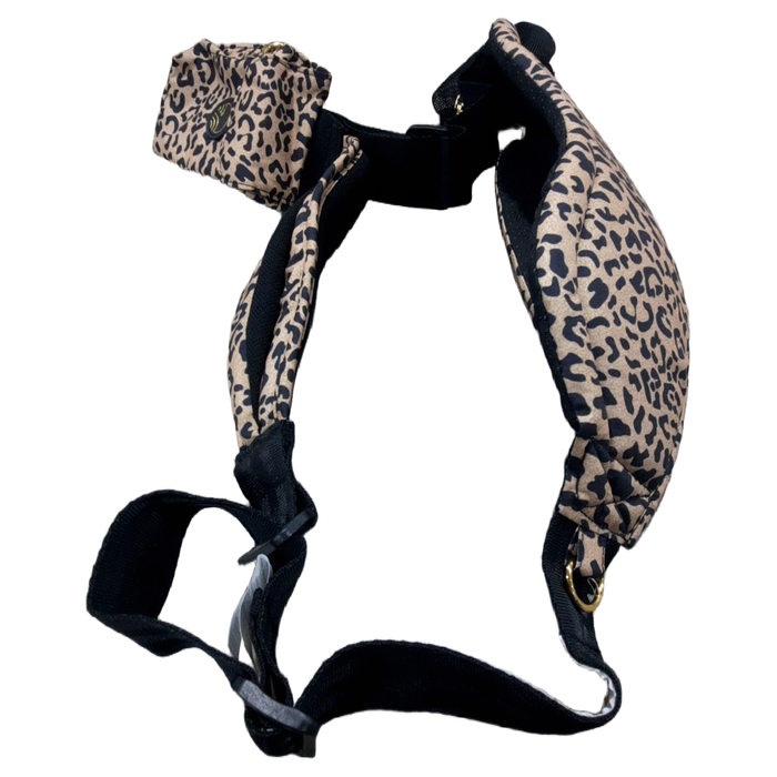 Shop DRAFT - TushBaby Liftoff Toddler Sling, Cheetah at GoodBuy Gear