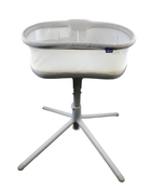 used Halo Bassinest Swivel Sleeper 3.0, Grey