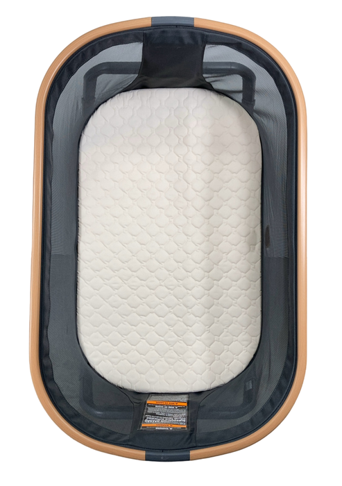 Shop Maxi-Cosi Iora Bedside Bassinet, Essential Graphite at GoodBuy Gear