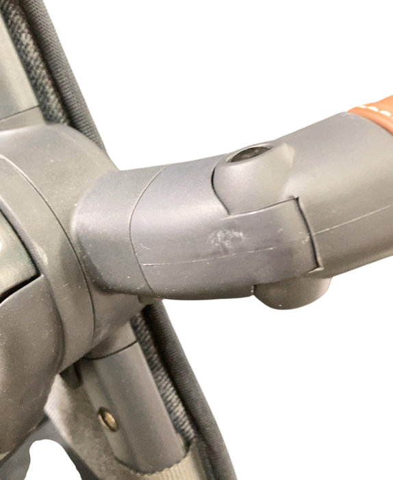 Shop UPPAbaby VISTA V2 Stroller, 2023, Greyson (Charcoal Melange) at GoodBuy Gear