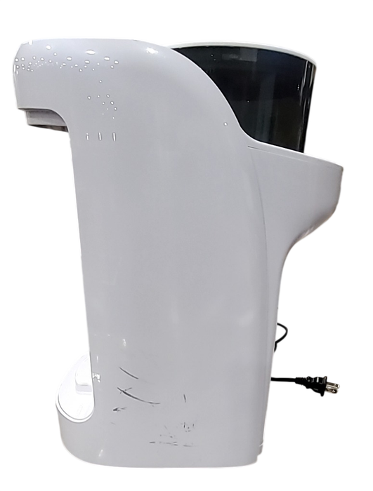 Shop Baby Brezza Formula Pro Advanced Baby Formula Dispenser, White on White at GoodBuy Gear