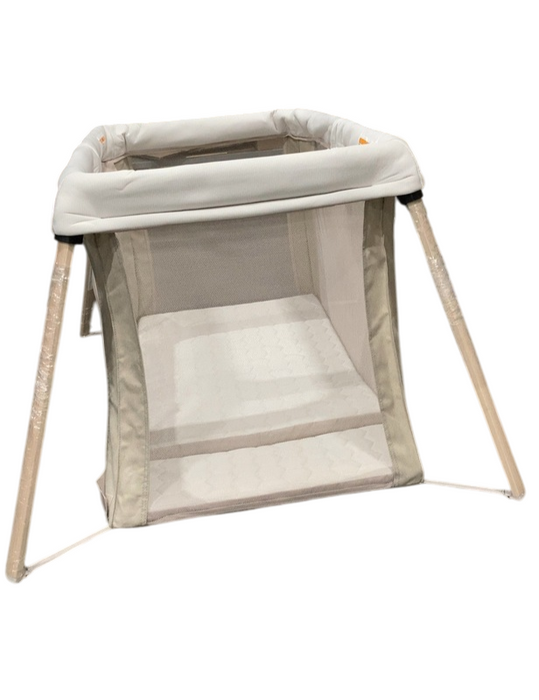 Shop Maxi-Cosi Calao Travel Playard, Classic Oat at GoodBuy Gear